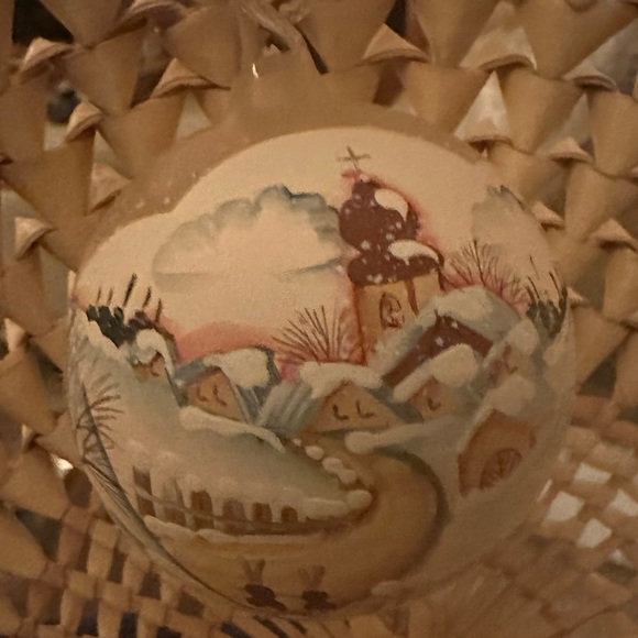 Exquisite Handpainted Glass Ornament Snow Scene BRONNER'S CHRISTmas WONDERLAND - Picture 12 of 16